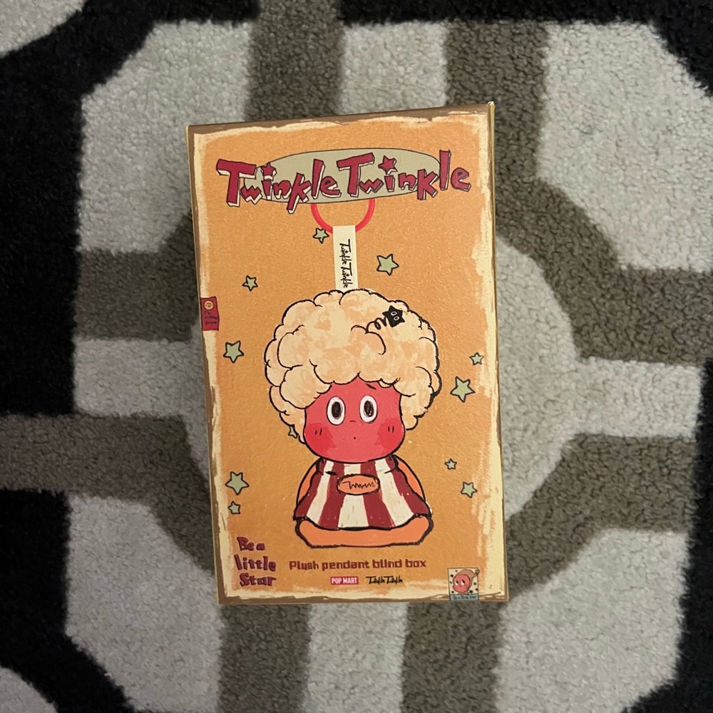 Pop Mart 100 percent authentic Twinkle Twinkle Plush Pendant NEW Magical Chef